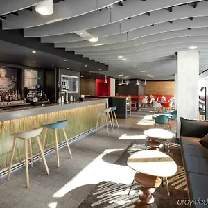 Ibis Centre - Station Hotell