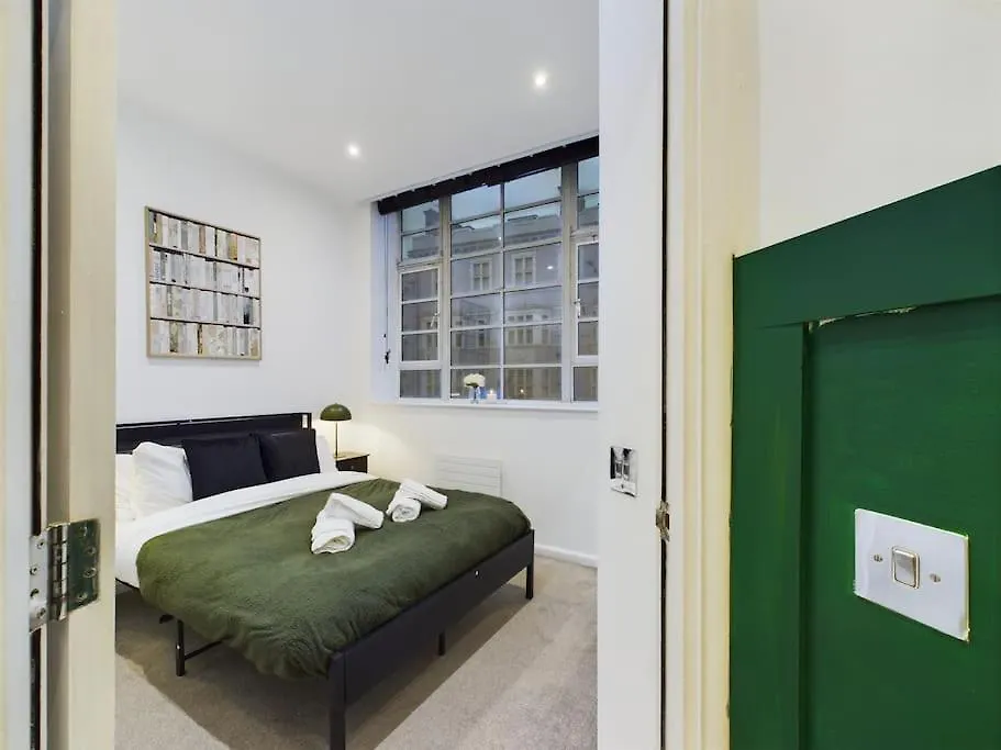 The Gallery, Central Brighton Apartment 0*,